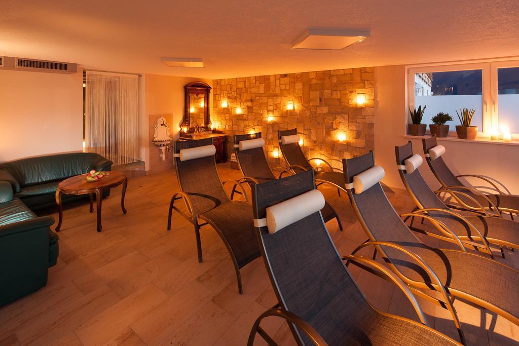 Alpenrelax Krepperhuette Hotel Volders Bagian luar foto