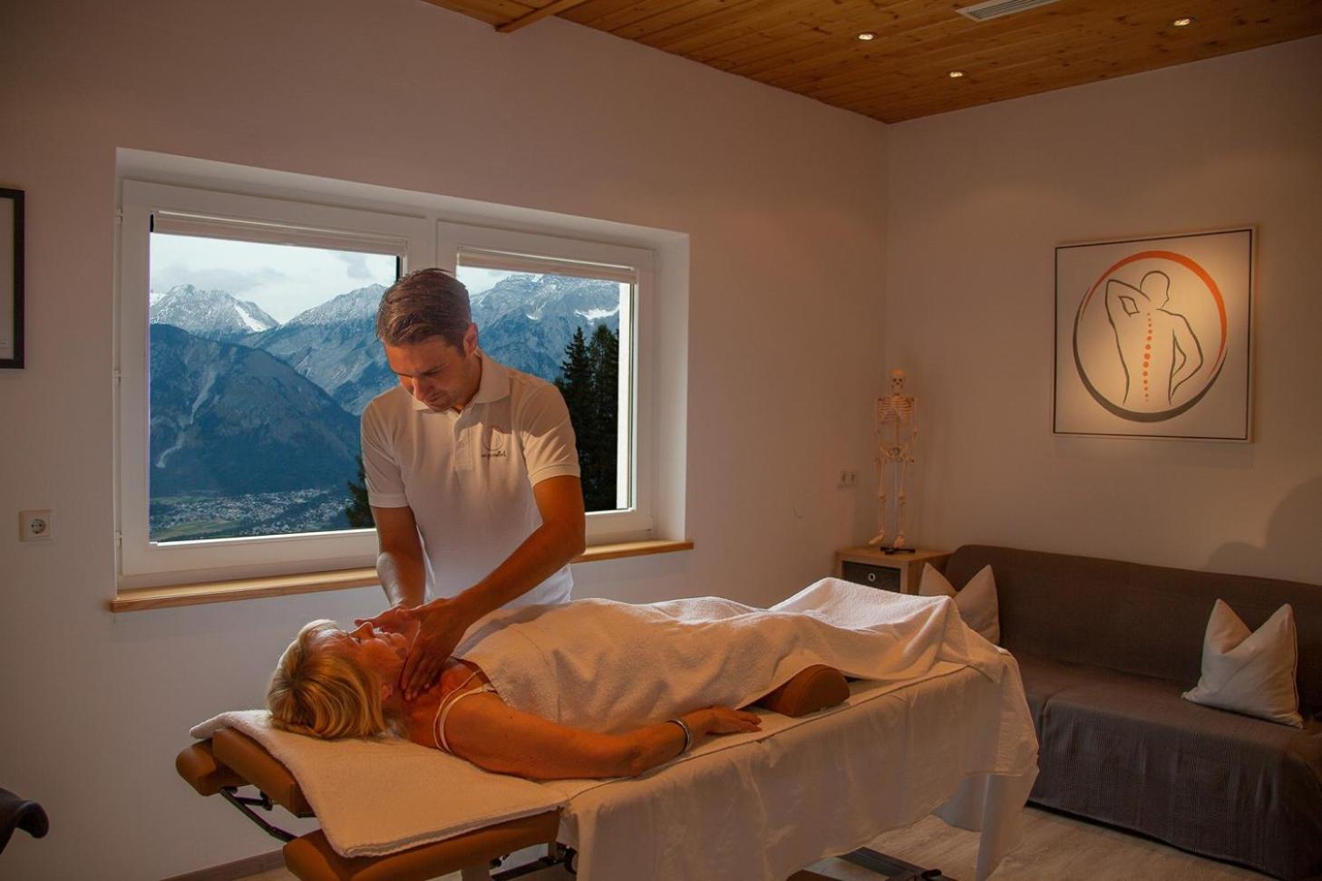 Alpenrelax Krepperhuette Hotel Volders Bagian luar foto