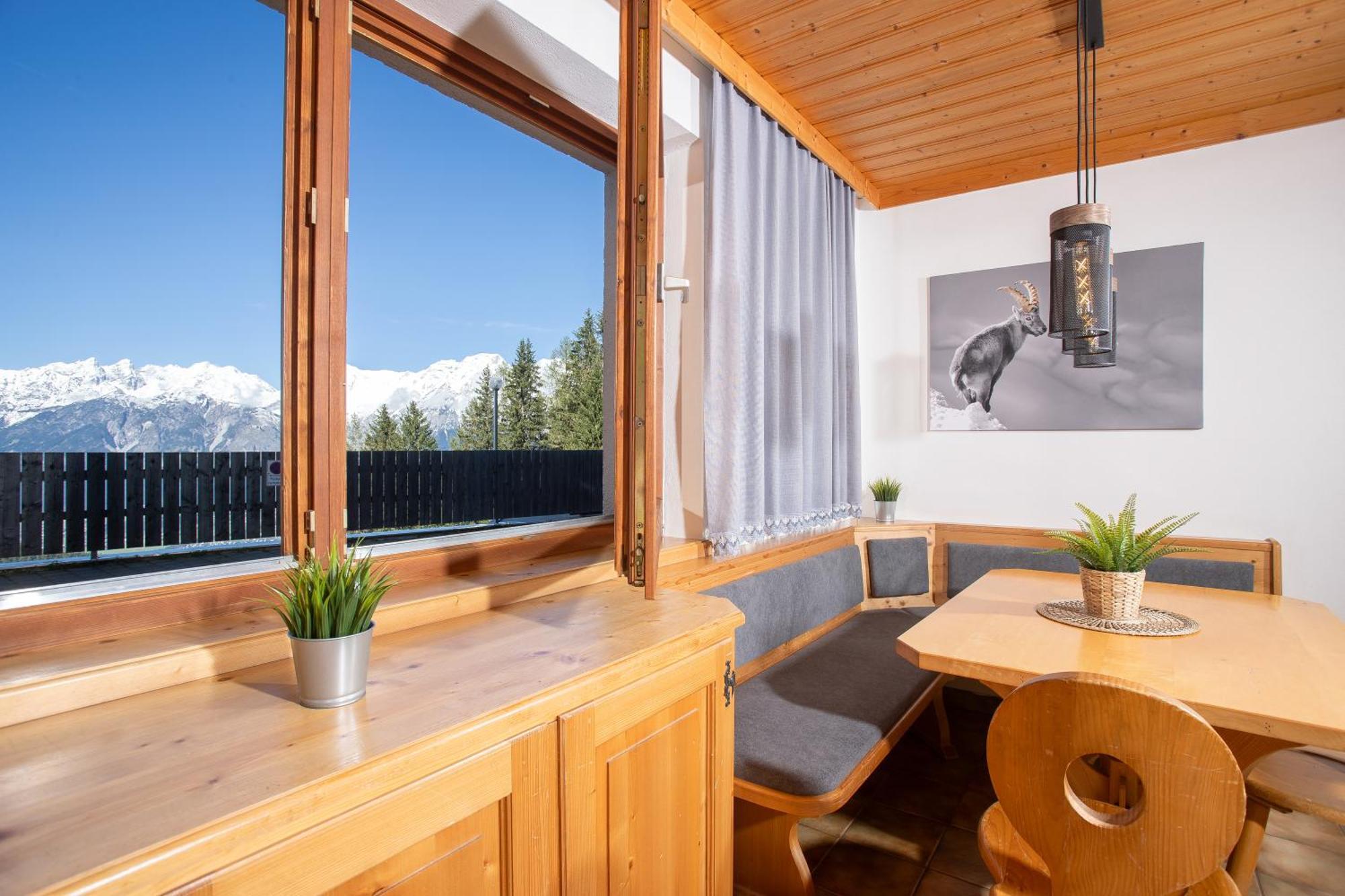 Alpenrelax Krepperhuette Hotel Volders Bagian luar foto