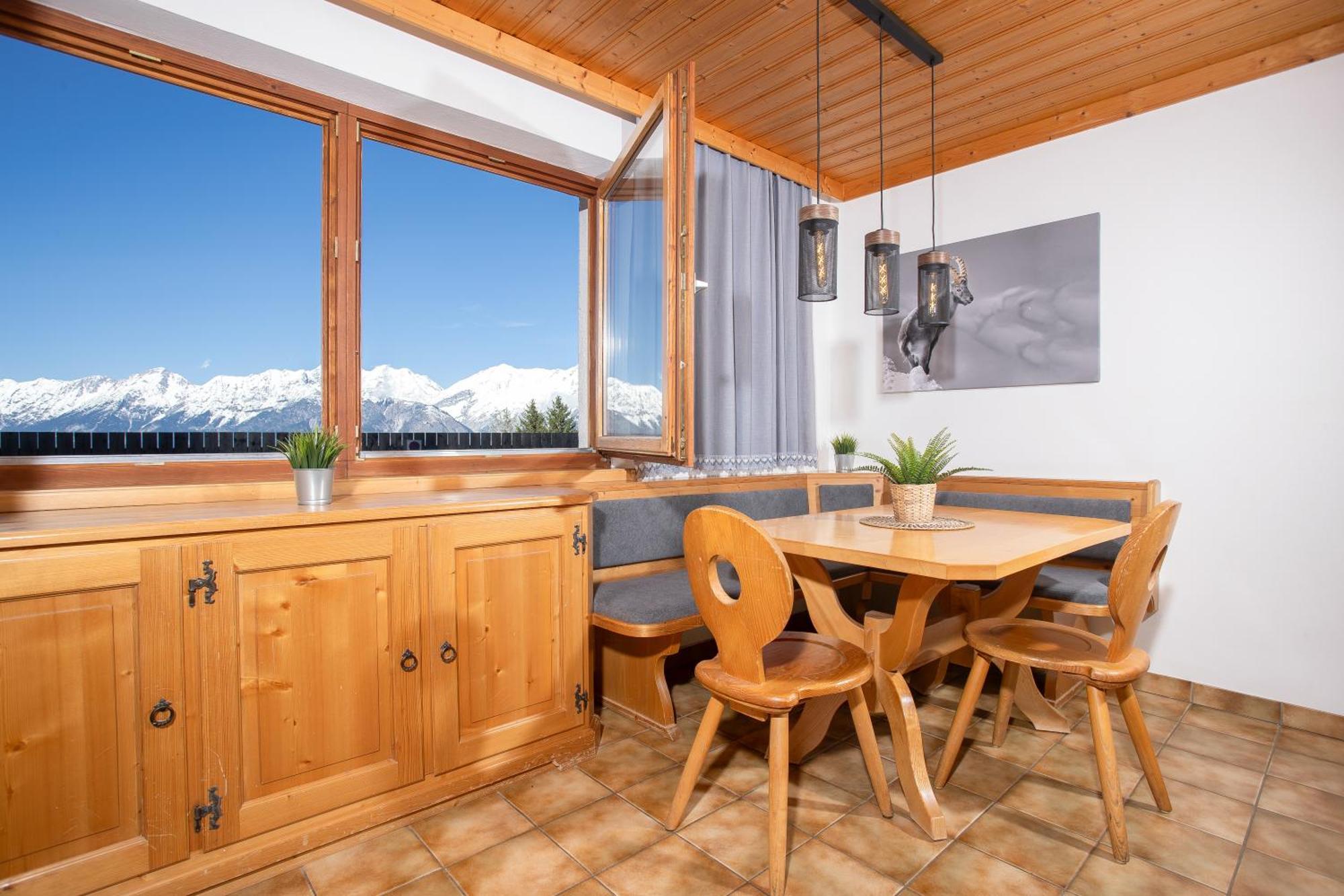 Alpenrelax Krepperhuette Hotel Volders Bagian luar foto