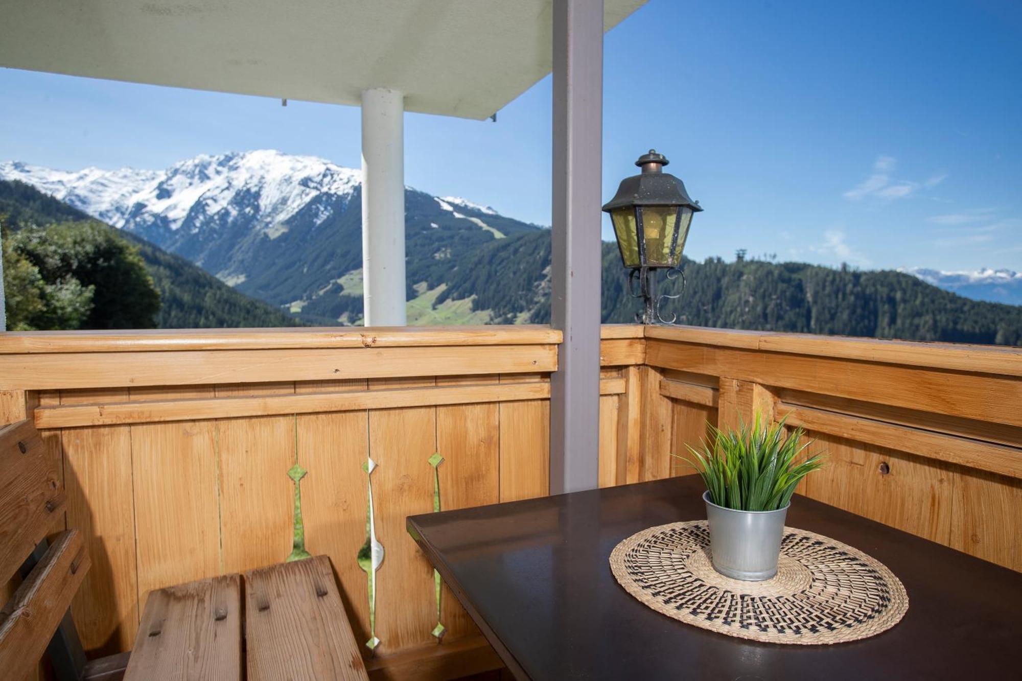 Alpenrelax Krepperhuette Hotel Volders Bagian luar foto