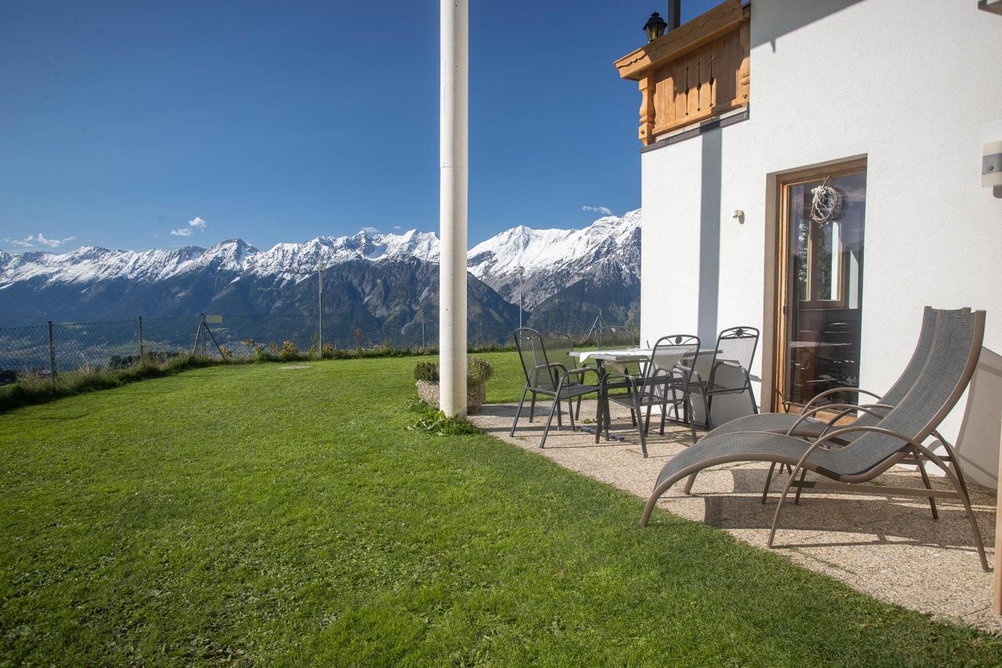 Alpenrelax Krepperhuette Hotel Volders Bagian luar foto